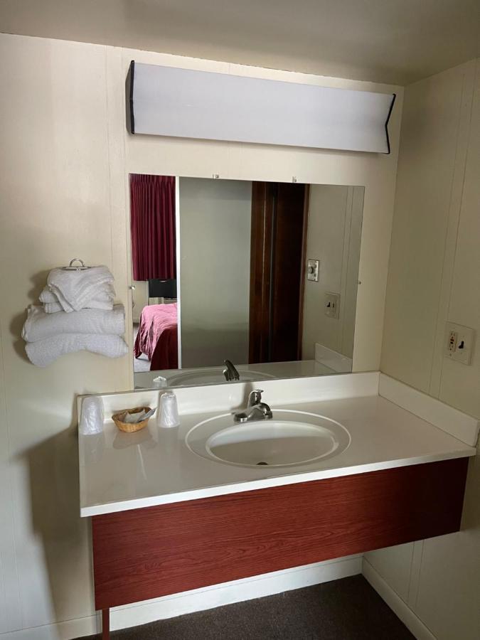 Vibe Inn - Whirlpools Suites - Лайонс Екстер'єр фото